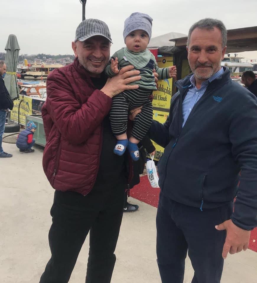 Dünürüm Ayhan Alptekin  Rahmeti Rahmana Kavuşmuştur Allahuteala cennetiyle muamele etsin İnsallah..