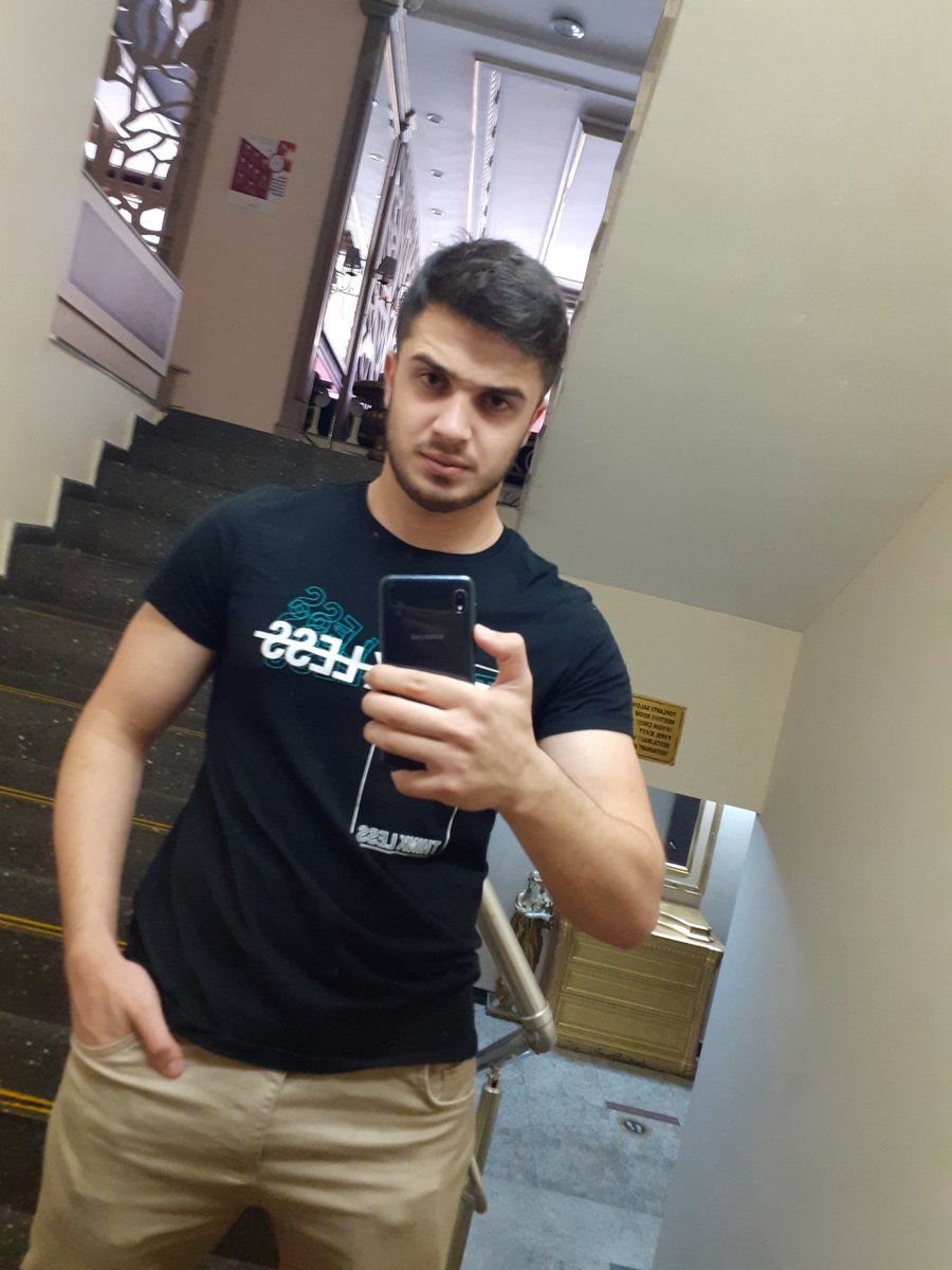 Leon04209259's tweet photo. #istanbulgay
🗣️ ÇAPA 19yaş YALNIZIM
      🗣️ Ciddi insanlar! 

05527919515 📱
Zevk tadı  anlatılmaz..yaşanır 
 #gayistanbul https://t.co/cAxKGRQTJL