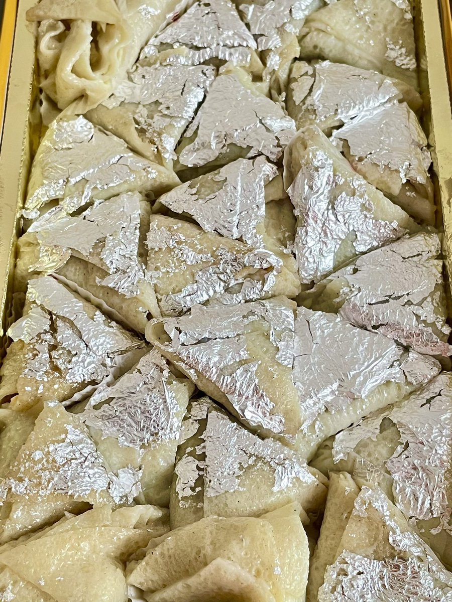 rohini_sgh's tweet photo. There isn’t better mithai than Ram Asrey’s malai paan #AnotherFactAboutLucknow https://t.co/b7wnMNzmeY