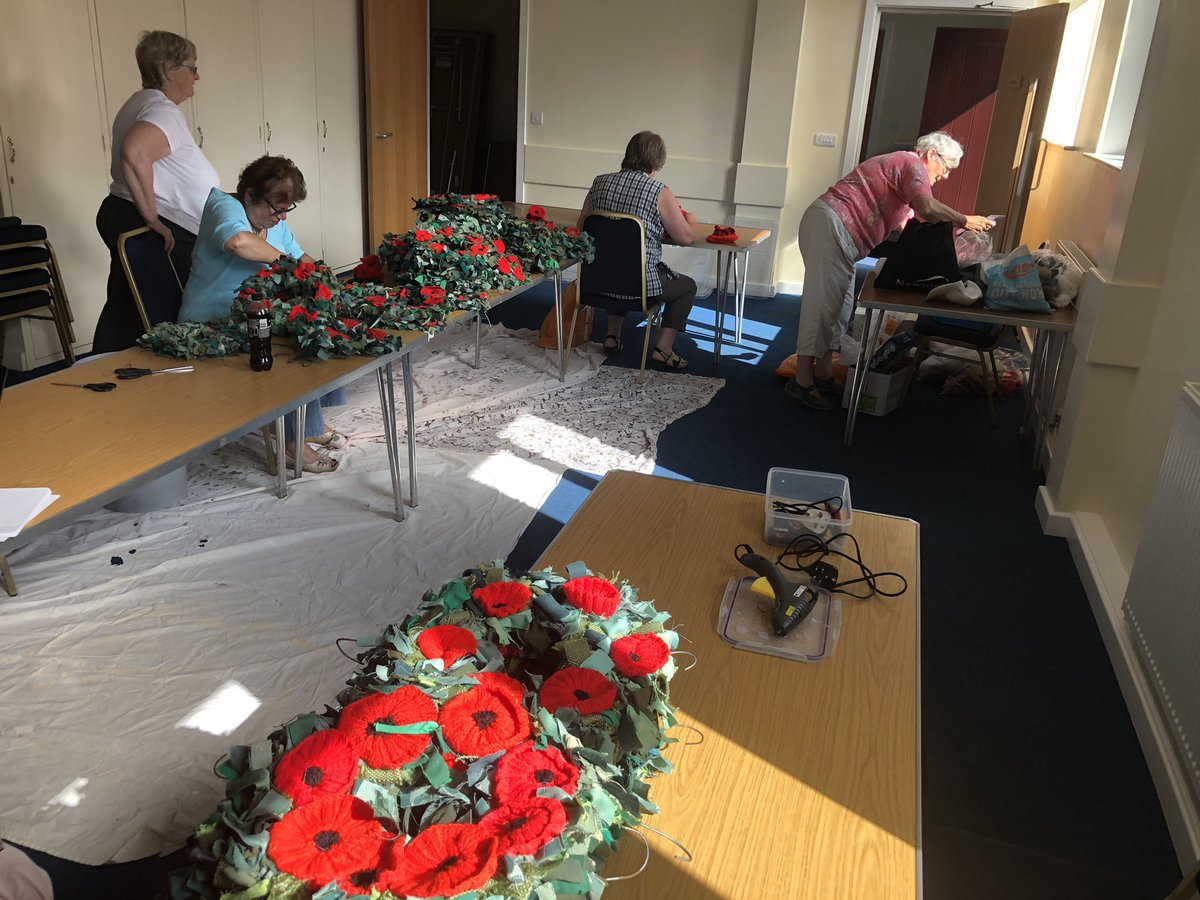 stuart89650312's tweet photo. Although it is still only July the work has begun to tidy and repair the many poppy displays so that they look their best for Remembrance. Ripon Community Poppy Project wants to thank all of our helpers. https://t.co/VnQi2xSOoW