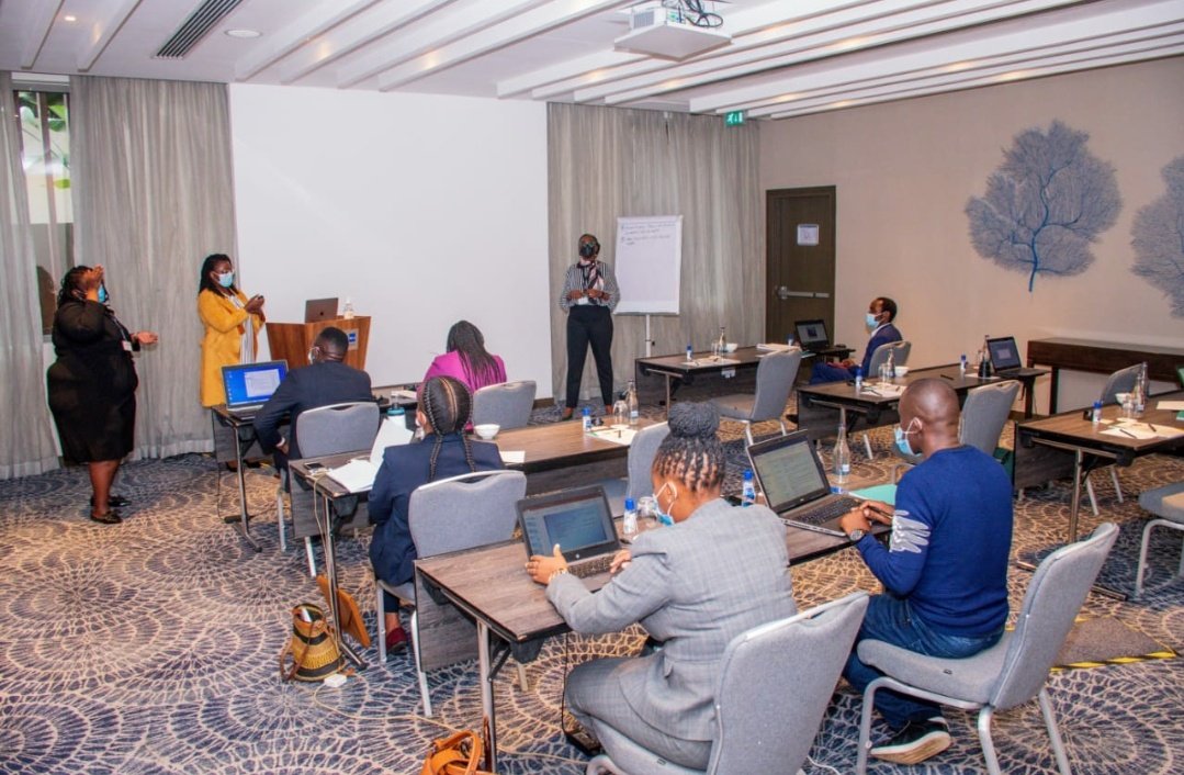 mbenekam's tweet photo. Understanding Digital rights and freedom of expression. 

Digital Rights are Human rights; 

@cla_lawyers
@ealawsociety
@mediadefence

#DigitalRights 
#LitigationSurgery https://t.co/fd1LwsMGwt