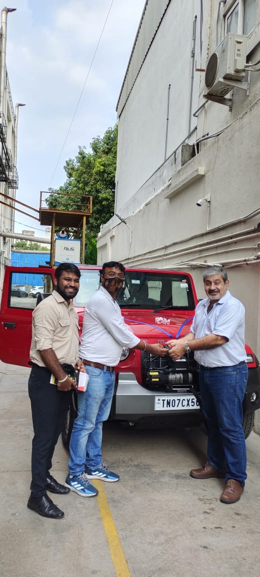 vickychandhok's tweet photo. The @fmsci 2 new THAR vehicles arrive adding to their fleet of 2 Balenos. All 4 will serve to make motorsport safer - equipped with state of the art Extrication equipment to be used nationwide for events ! #safety first , @fia @anandmahindra @BKY911 . My job was to receive them! https://t.co/qUYs1Dldtj