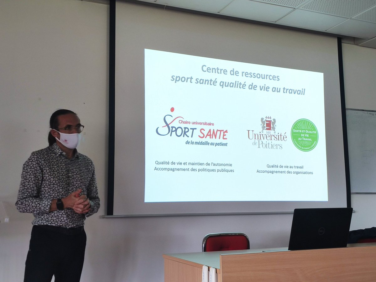 UnivSportSante's tweet photo. Échanges avec les partenaires potentiels du futur centre de ressources #sportsante qualité de vie au travail #QVT - #futuroscope
#maisonsportsante https://t.co/mQUuJrn7Qq