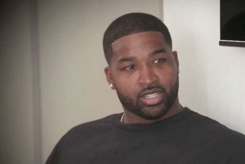 MirrorCeleb's tweet image. Tristan Thompson 'confident he can win Khloe Kardashian back' after cheating storm
mirror.co.uk/3am/celebrity-…