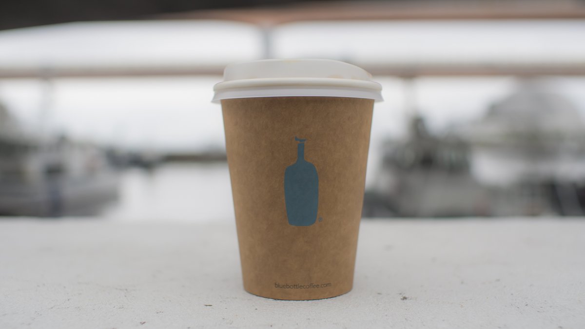 La photo du jour.
Bluebottle coffee
©NipponBare Pictures
Je suis au travail. Je me promène en regardant l'océan. Je retourne au travail, heureux et inspiré.

#Jétudielefrançais
#Trip #apprendre #japon #photographer