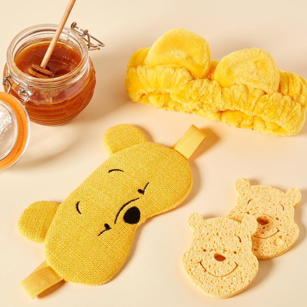 Primark on X: These Winnie The Pooh bathroom accessories are unBEARably  cute! 🐻 🍯  / X