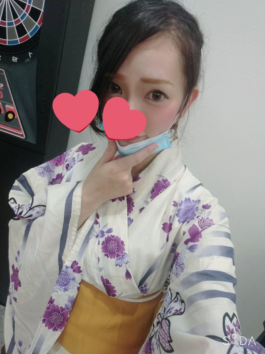 hanatuki19's tweet photo. 今日は浴衣デイ✨
今年も浴衣きました✨ https://t.co/iBfNg7cT9e