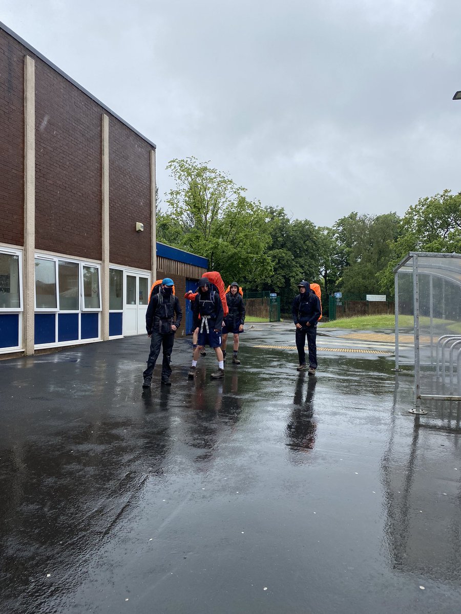DofEcmcnet's tweet photo. Group 2 are off @CheadleCollege @MarpleSFC @DofEGMTeam https://t.co/2JFIqaC7XE