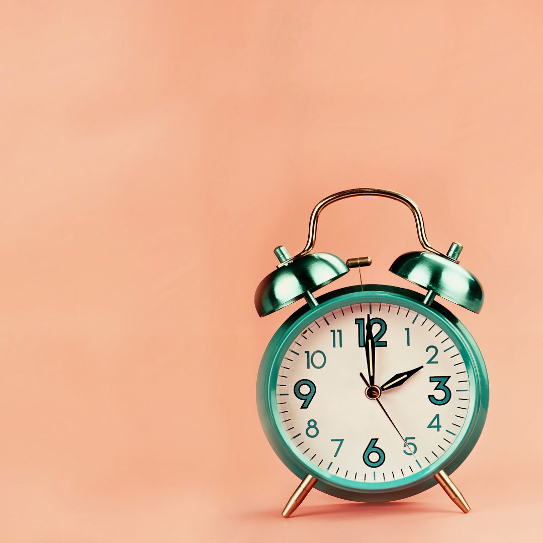 If I'm #procrastinating, it's usually because:

⚡ The task feels too big, difficult or overwhelming
⚡ I don't enjoy the task
⚡ I want it to be done perfectly
⚡ Fear of failure

Start small and pull together a plan! What's on your list that you keep putting off?