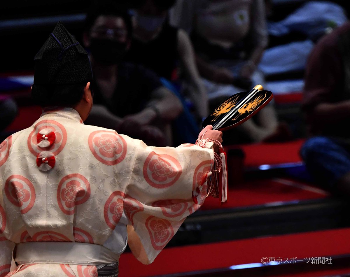 tospophoto's tweet photo. 【相撲】2021年7月6日
#大相撲名古屋場所
This is Japanese national sport sumo
#sumo #Gyoji #Dohyo #相撲 https://t.co/2j74XNRdee