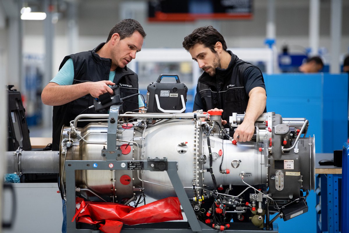 SafranHCEngines's tweet photo. We have renewed our contract with  @GTASdnBhd to support Makila 2A of the Royal #Malaysian Air Force (RMAF). Powering their @AirbusHeli H225M helicopters, over 30 Makila engines will continue to be covered by Safran's Global Support Package (GSP). 

👉 https://t.co/Jwd5JFEiUZ https://t.co/5GODoaiw86
