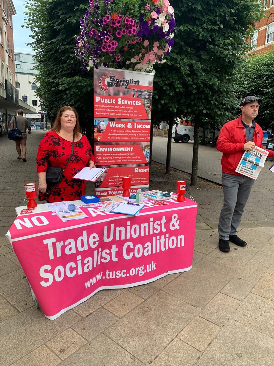 SouthernSP's tweet photo. Many people are searching for socialism in the face of continued capitalist crisis. 

How do we find them and get them on board? 

Sell the Socialist and invite them to join @Socialist_party 
#searchingforsocialism #capitalism #Socialism https://t.co/Ifw0fVG3oE