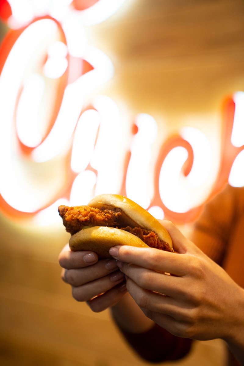 Dulles Airport (IAD) tweet media