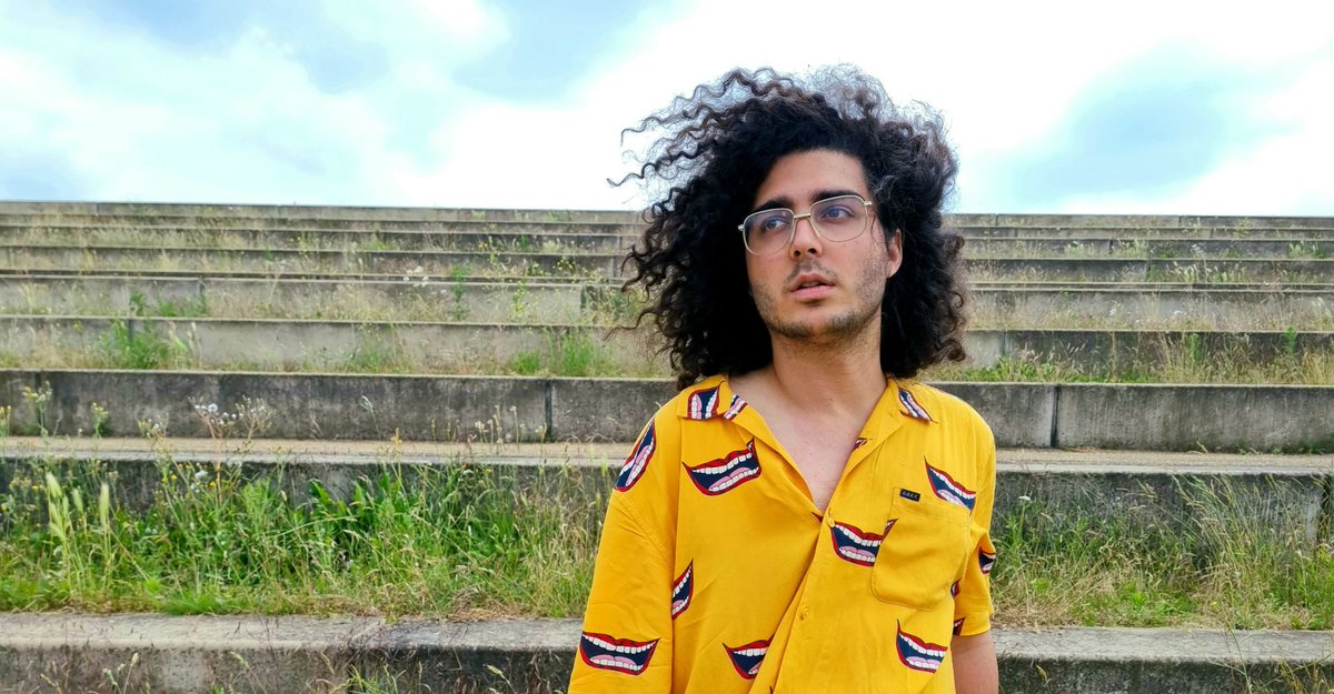 London-Based DOMINIC WOLF Shares FOOL

It’s a Unique Take on Electronic Music from Wolf
“Production-wise, I’ve never worked on a song for as long as this one”
ow.ly/jgP650Fq3I4