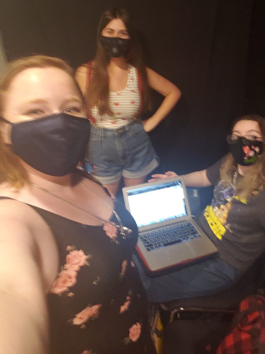 Samvroom_'s tweet image. Working on a script for a radio play! #voiceactor #actor #scriptwriting