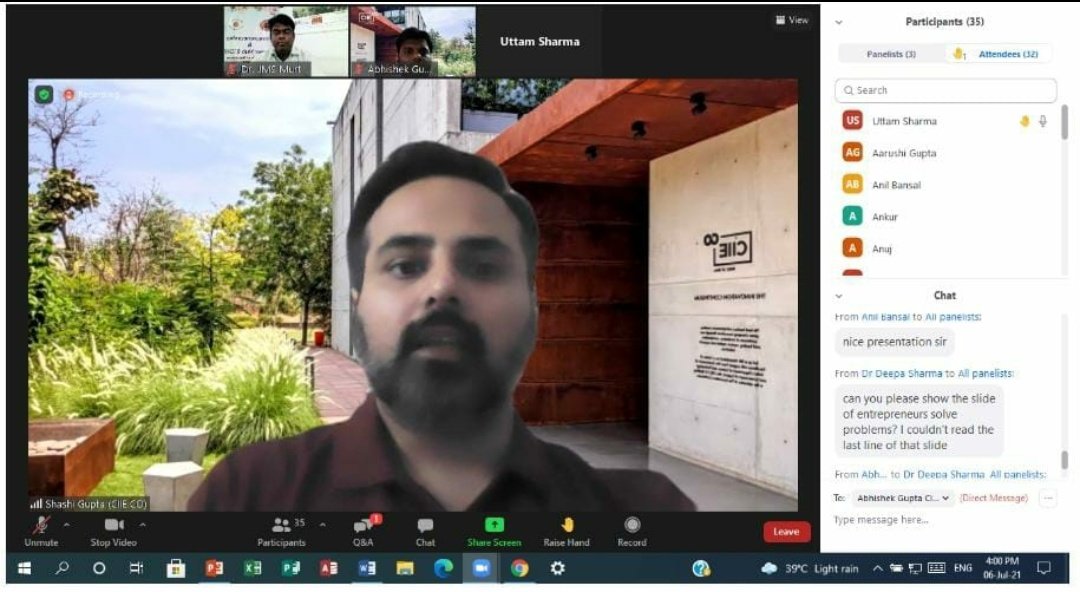 Entrepreneurship & Career Hub tweet media