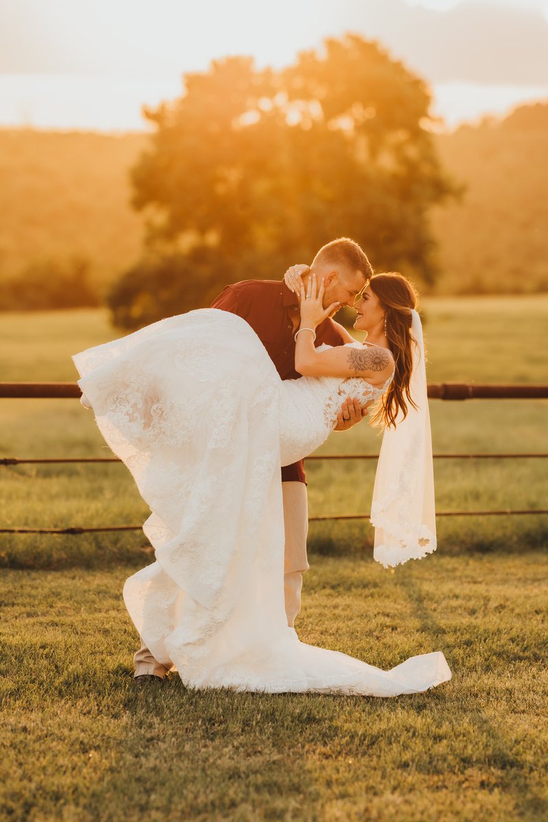 haleybrooke21's tweet photo. I wanna laugh with you forever and some https://t.co/kPbHrB9dpP