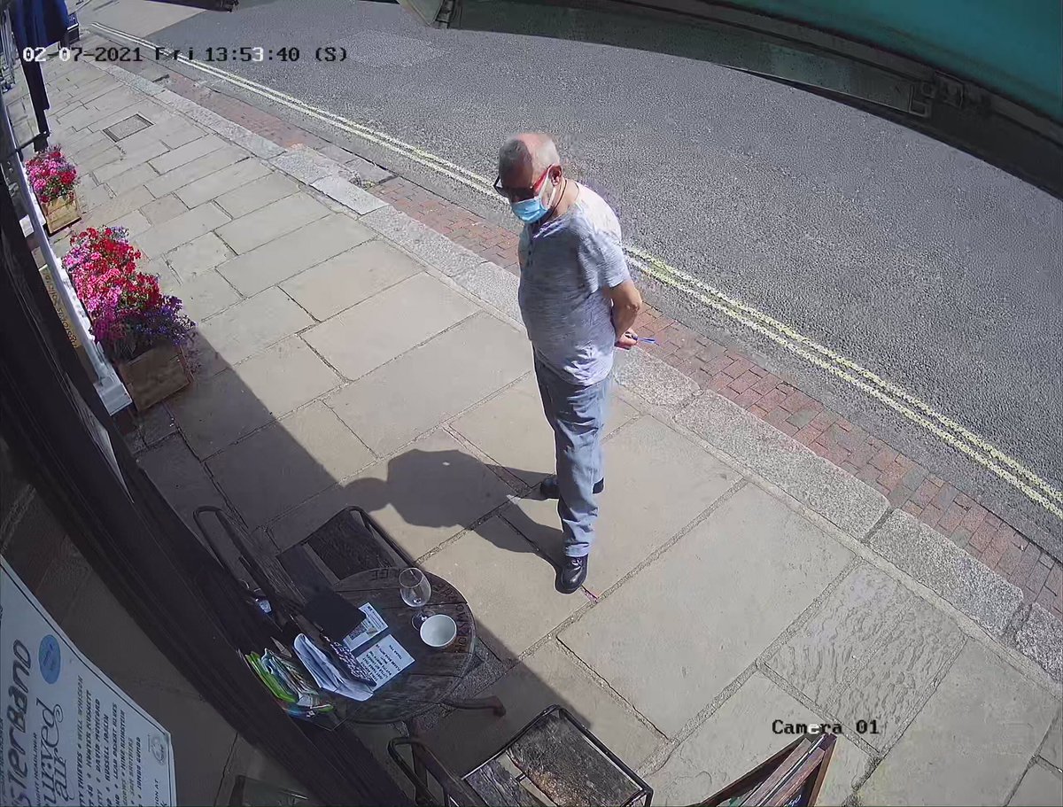 Larkinsalehouse's tweet photo. Does anyone know this lovely gentleman who helped himself to one of our customers kindle which had been left on the outside table https://t.co/qaFsrSmPzs