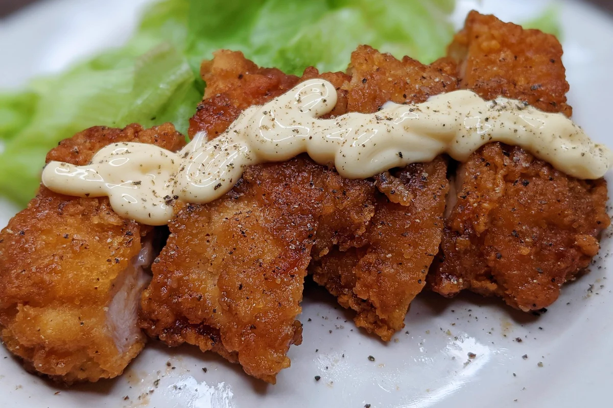 ファミチキは甘酢ダレとも合う？！ファミチキのアレンジレシピ！