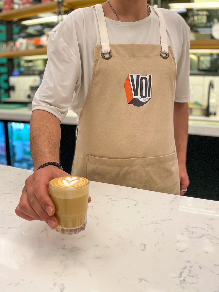 Yağmurlu gün kahveleri içildi mi? ☔️ 
.
#justwork
#justworkofiskampüs