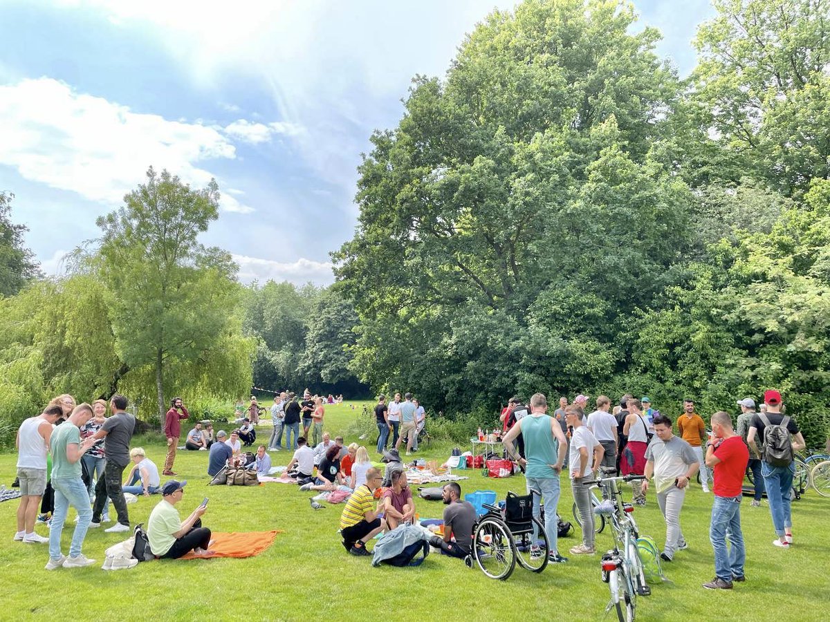 LGBTWorldBeside's tweet photo. Picnic 2021. https://t.co/Q0ZdceG7zQ #chechen #chechnya #chechenka #moscow #humanrights #россия #чечня #чечнягрозный #чеченка #чеченец #чеченцы #лгбт #caucasus #church #mosque #рпц #muslim #europe #loveislove #lgbtnews #kavkaz #islam #gaynews #gayboy #IAmAWitness #нохчи #нохчо https://t.co/nJVr3NMNTy