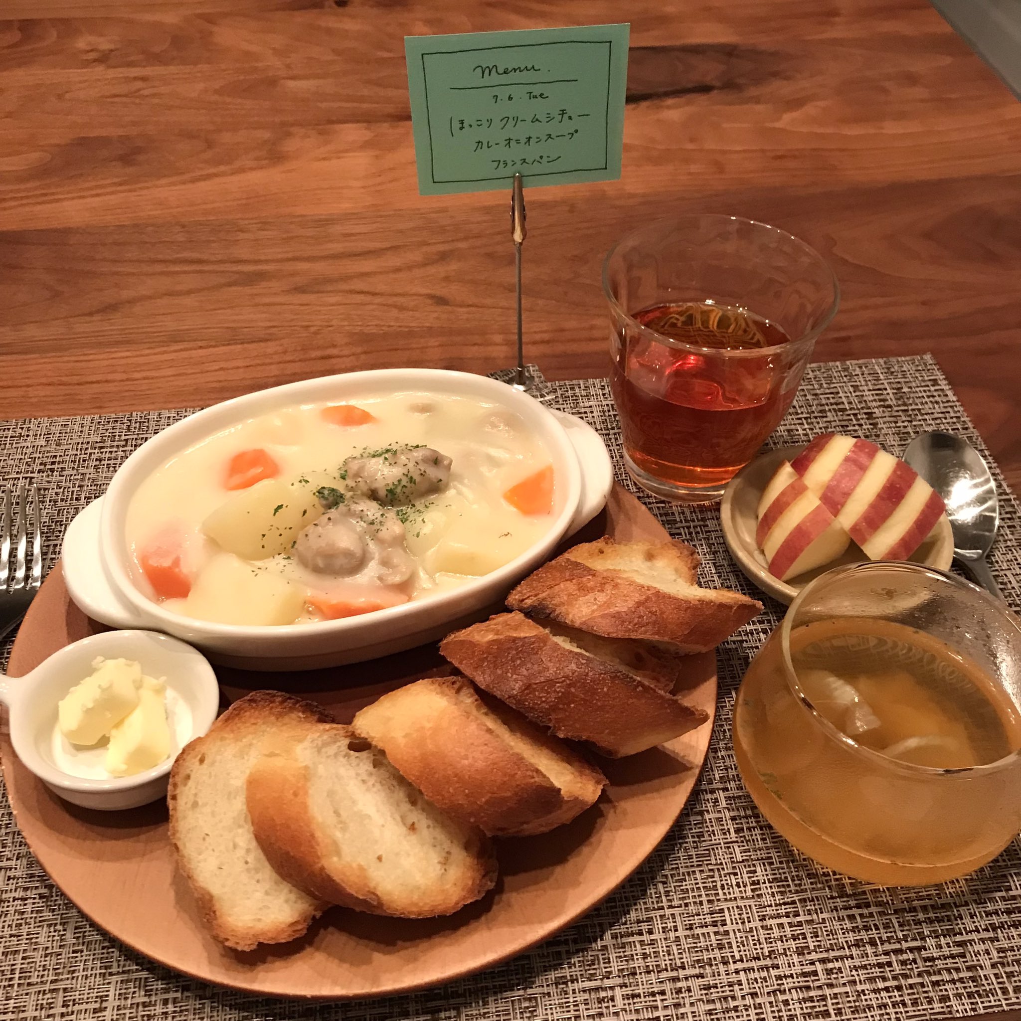 まいのおやつ パン屋さんのフランスパンと クリームシチューでほっこり T Co 4wgbjduf1o Twitter まいのおやつ パン屋さんのフランスパンと クリームシチューでほっこり T Co 4wgbjduf1o Twitter