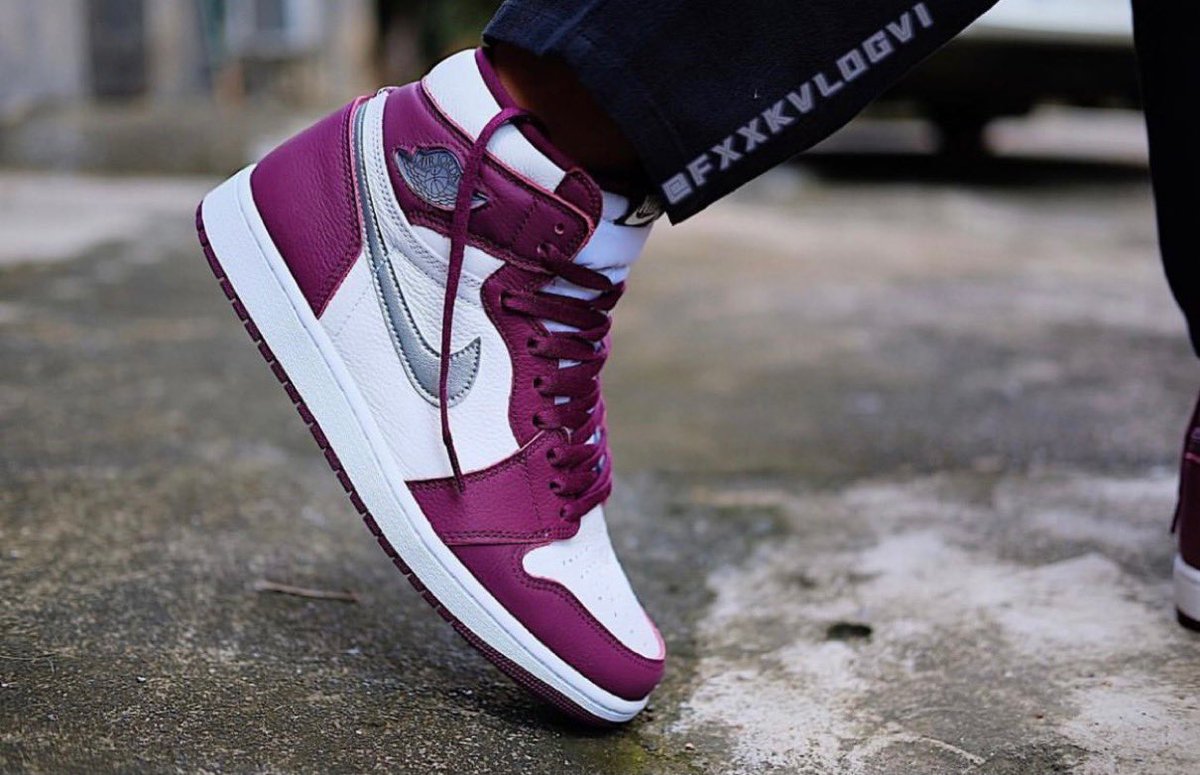 新発売 AIR HIGH 1 【NIKE】AIR JORDAN レトロ 1 JORDAN HIGH OG 1