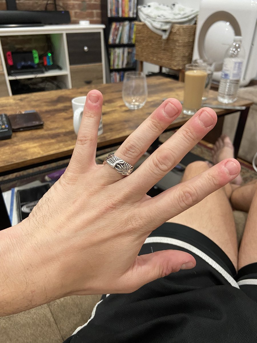 Adam_Armstr's tweet image. sure whatever let’s get hitched 💍