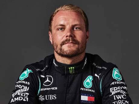 Valtteri bottas. Боттас формула 1. Вальтери боттас 2024. Валттери боттас формула 1. Валттери боттас мерседес 2020.