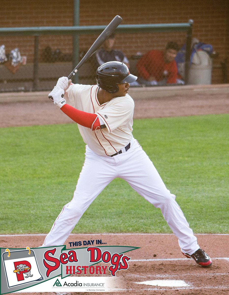 PortlandSeaDogs's tweet photo. #ThisDayInSeaDogsHistory, presented by @AcadiaInsurance
July 6, 2017 – Jeremy Barfield went 4-for-5 including a walk-off grand slam over the Maine Monster, giving Portland an 8-7 win over New Hampshire.
VIDEO: https://t.co/sO0AIBmdFg https://t.co/TNvrWfGfUX