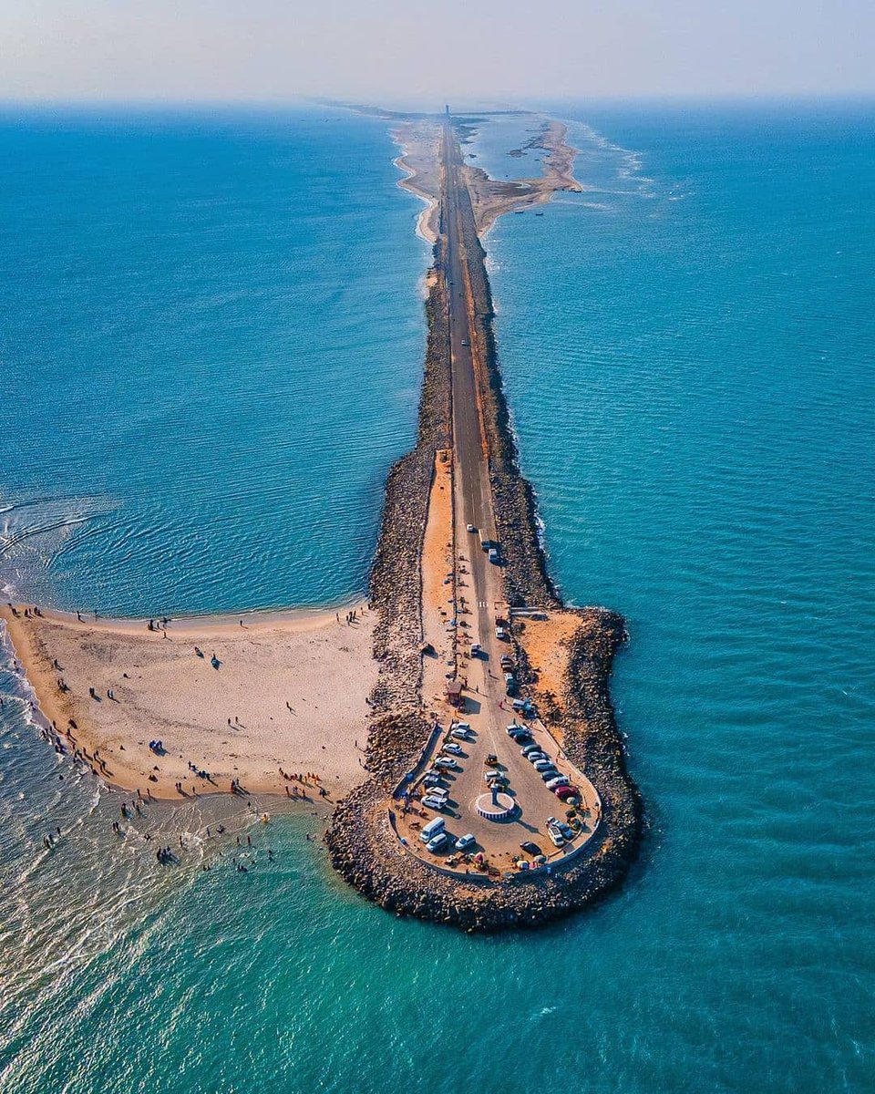 thebetterindia's tweet photo. #IncredibleIndia #History

If there's a place in India that can make you feel like you are at the edge of the world, with just the sea all around, it has to be Dhanushkodi. (1/7) https://t.co/wHMybZBjnz