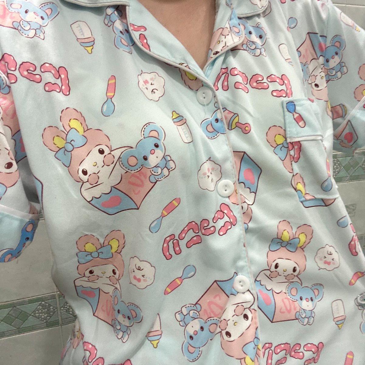 เห่อหน่อยยย ซื้อชุดนอนมาใหม่ละน้องคิ้วมาก เป็นน้องมายเมโลดี้🥺 ละผ้าดีใส่สบายเกินราคาไปอี้กกก💖