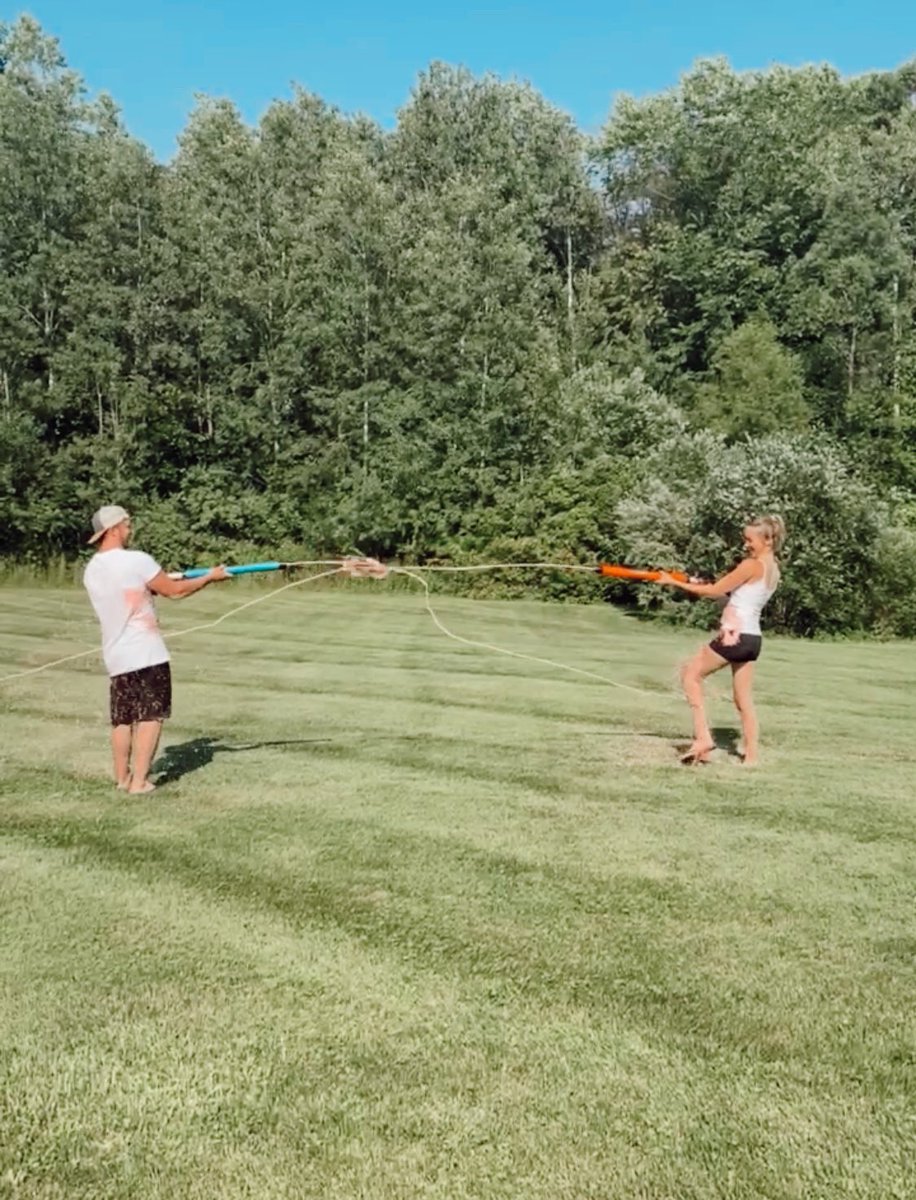 My husband after our gender reveal:

“Dani, I keep getting butterflies whenever I think about having a girl”

He was born to be a girl dad 🥺🎀