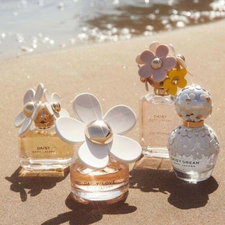 latinxaa's tweet image. ⠀
⠀ 𓆙 ˼  ᴊusт  don'т  тexт  𝒎𝒆 .
#Mᴀʀᴄ𝑱αcobs𝓟erfume