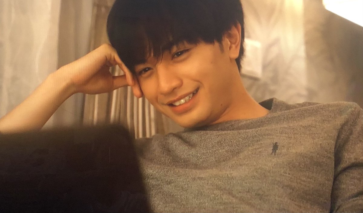 ドラマ垢 على تويتر 愛ちゃんから来たメールの返信見た時のケンティーの顔なんですか 仕事ではプロ意識高すぎて冷徹にこなしてく宗介が こんなとろけそうな甘い顔してんだよ やられる 彼女はキレイだった