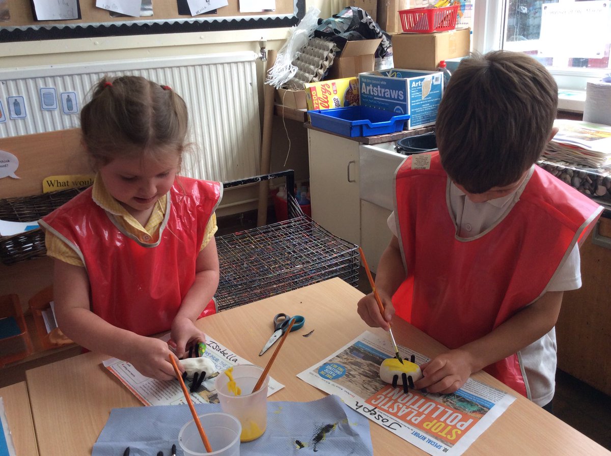 AllSaintsTraff's tweet photo. Reception have been super excited to create their own ‘Worker Bee’ today🐝 #modelmagic 🐝 #creative #understandingtheworld #thinkinganddoing💪🏼👏🏼🌟 https://t.co/T2uc4h9KxF