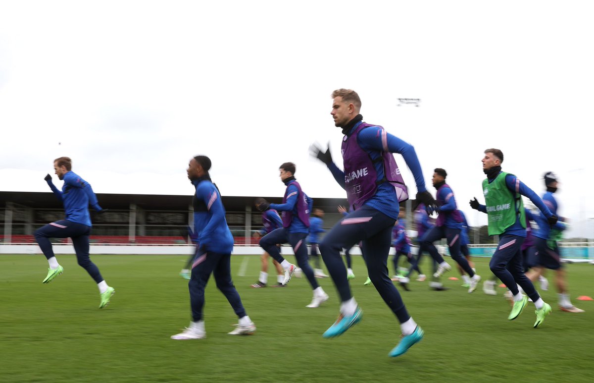 JHenderson's tweet photo. All set for tomorrow. 🏴󠁧󠁢󠁥󠁮󠁧󠁿 https://t.co/VH8o6Qwmox