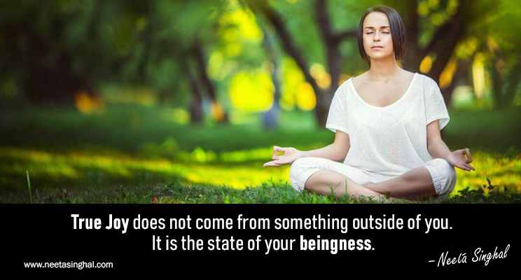 SakhashreeNeeta's tweet photo. True Joy does not come from something outside of you. It is the state of your beingness. #morningquote #morningthoughts #Quotes #Neetasinghalquotes #positivity #happiness #selhelp #dailyinspiration #positivequotes https://t.co/8Hnyj1LJkK