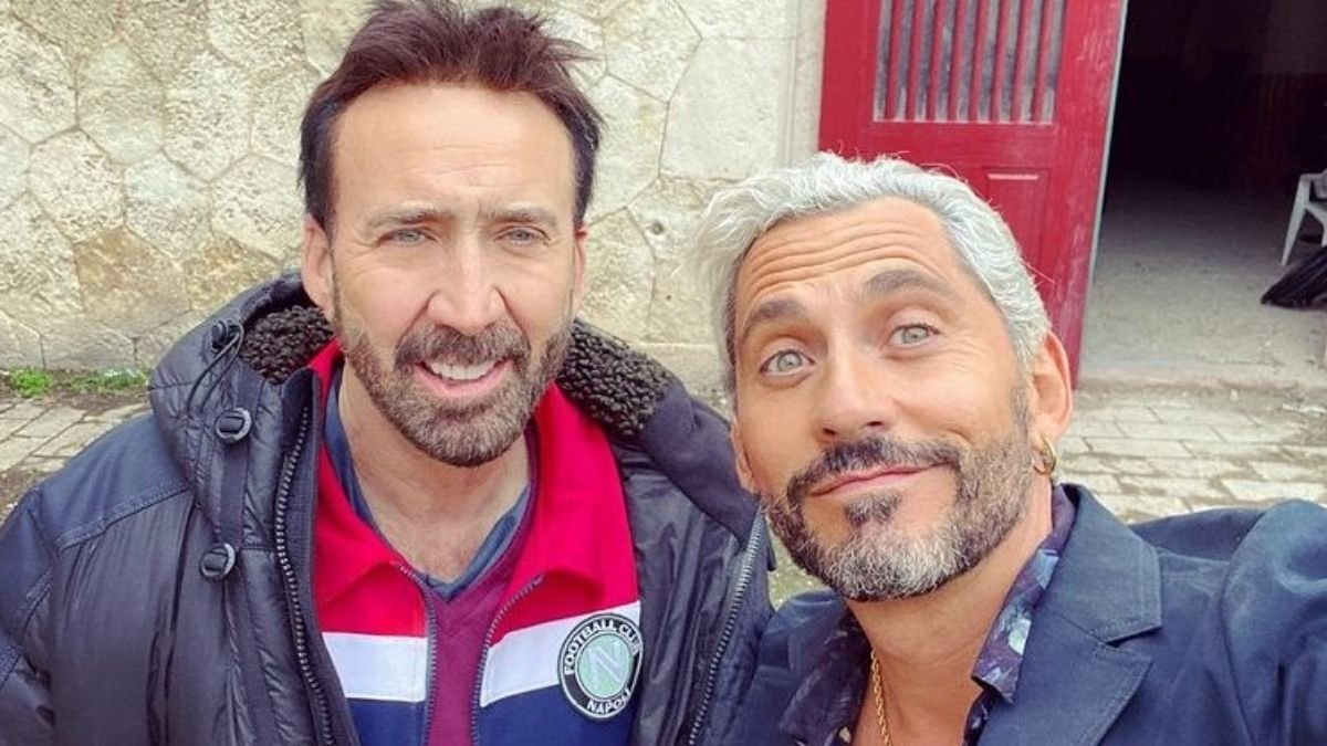 ravnock's tweet photo. @confecinepata @danipr77 Pero que clase de crossover es este? https://t.co/NsfmuGQoeY