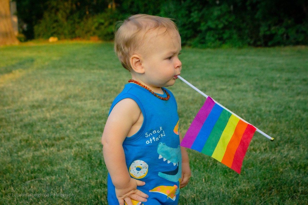 _EDDY_29's tweet photo. Here are some of my favorite photos I took at @BYUPride! If you recognize anyone tag them so they can download the photos! 🏳️‍🌈♥️ #byupride https://t.co/e6DlnYYWej