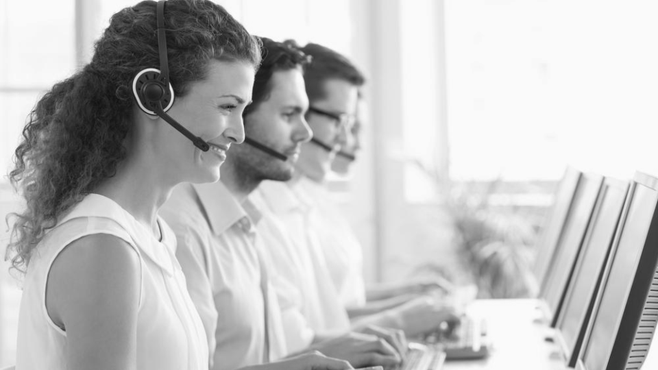 thinklumo's tweet photo. Optimize your call center staffing with Lumo Foresight. AI algorithms combine historical staffing trends with predicted travel disruptions to estimate your future staffing needs several days and even weeks out so you're always prepared.
https://t.co/SJKdQjqbLi https://t.co/RMIl3QG9ZP