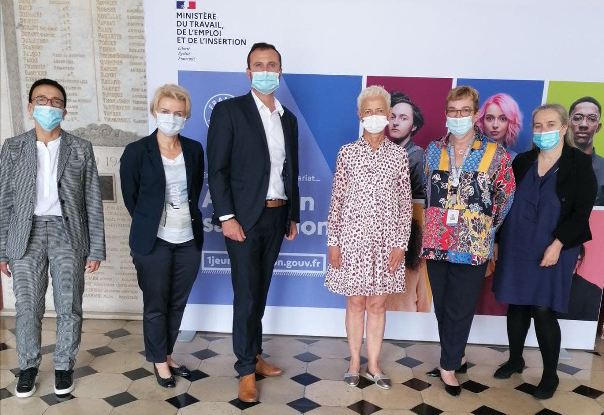 Echanges avec <a href="/lidlfrance/">Lidl France</a>, qui s'engage en faveur de l'insertion professionnelle des personnes éloignées de l'emploi et des jeunes issus des quartiers prioritaires avec 3000 emplois inclusifs ! De véritables tremplins pour retrouver le chemin de l'emploi. Bravo👏