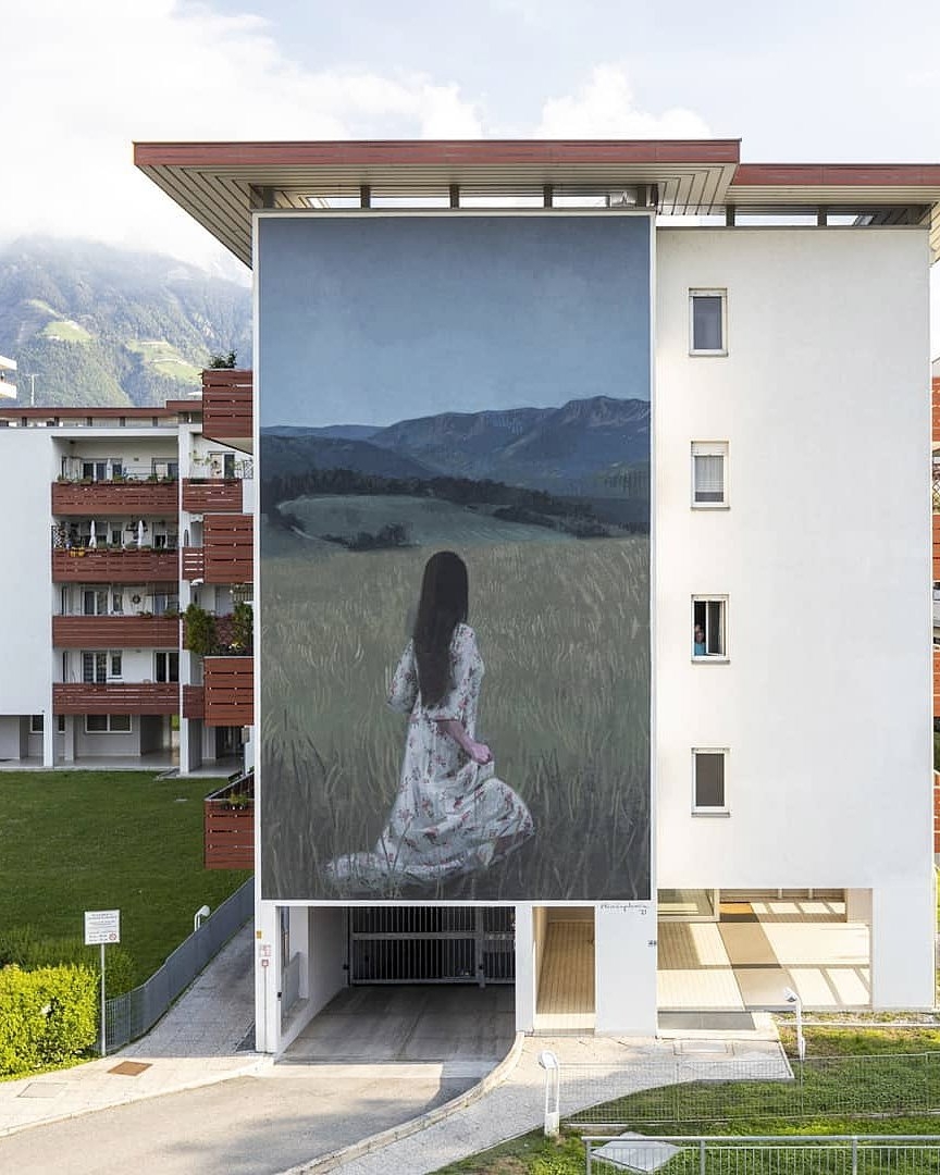 brababella's tweet photo. #Streetart: "Sera" by #ElizaCapdevila feat #EloiseGillow @ #Merano, Italy, for #BreatheProject curated by #Outbox
More pics at: https://t.co/pjzorZVK4S #arteurbana #urbanart #murals #muralism https://t.co/z4qqrjPfaw
