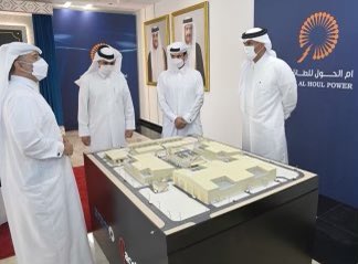QEWC_Official's tweet photo. معالي رئيس مجلس الوزراء ووزير الداخلية يدشن مشروع توسعة محطة أم الحول للطاقة وذلك بمنطقة /أم الحول/ الاقتصادية https://t.co/YZWpgRuPC2