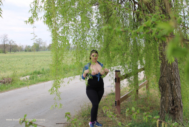 I just posted one new photo on #realloyalfans. Take a look here: https://t.co/RFO2R3BiZe https://t.c<a href="/tag/realloyalfans"class="tags">#realloyalfans</a>