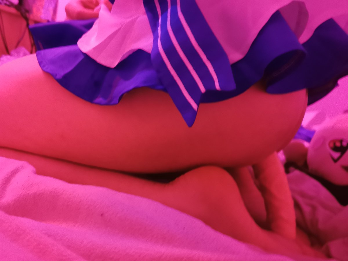 Sometimes a #femboy just needs to help himself :3

#trap https://t.co/7UnZLK5EBQ