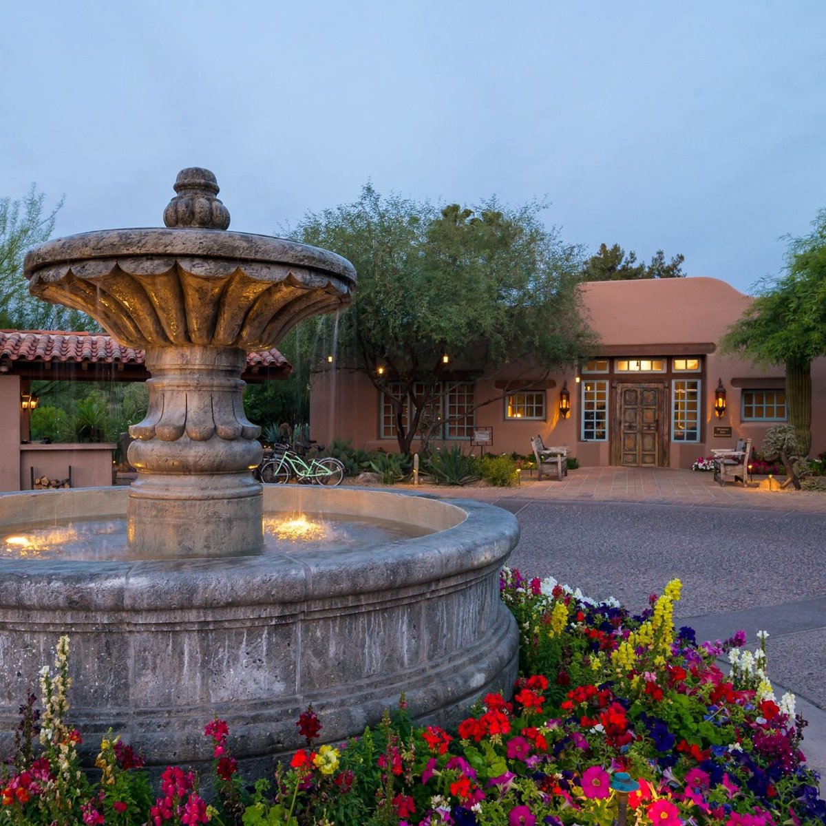 Hermosa Inn tweet media