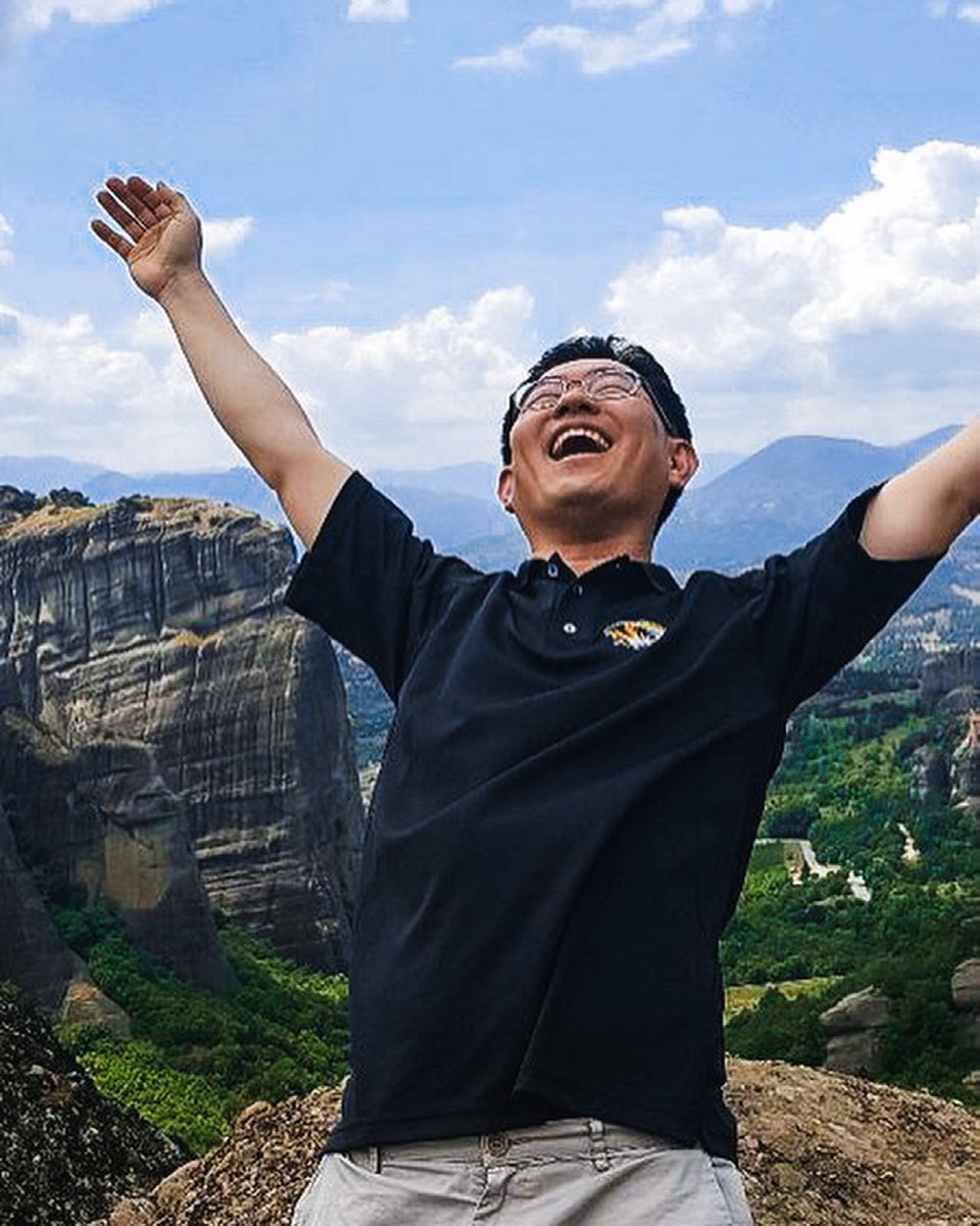 MizzouAbroad's tweet image. Nobody is more excited than Dr. Mansoo Yu to have safely landed in Greece with @Mizzou students for this two-week study abroad program! @MizzouSHP #MizzouAbroad #MIZ