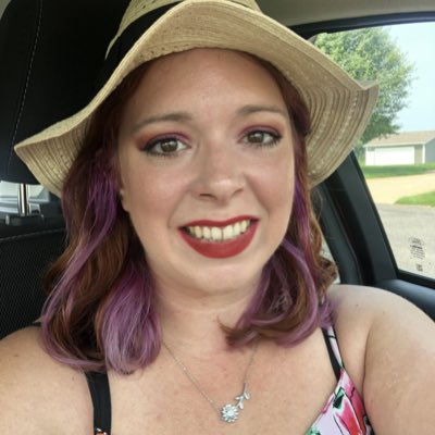 PamKurly's tweet photo. #NewProfilePic https://t.co/RhraRt5c7h