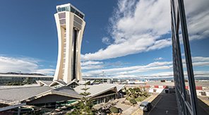 ✅El Consejo de Ministros aprueba la digitalización de comunicaciones de voz y datos en Centro de Control #Sevilla y Torre #Málaga 👉 bit.ly/3qPrj1U